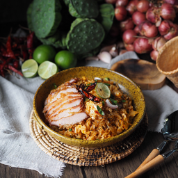 ข้าวผัดต้มยำ