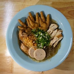 ต้มเส้นอยุธยา ซุปตุ๋นยาจีน