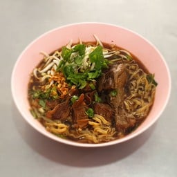 ก๋วยเตี๋ยวหมูตุ๋น + น่องเป็ด