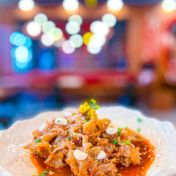 ยำแมงกะพรุนน้ำมันงา