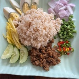ข้าวราดแกงครัวนพรัตน์