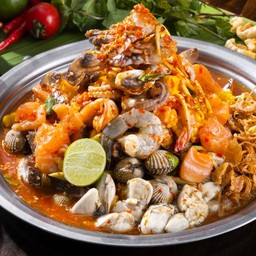 ครัวหลังบ้าน ( Cat house phrae ) Cat house 01