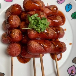 ไส้กรอกแดงแหลมทอง