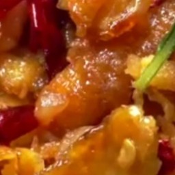 กระเพราไข่ดาว