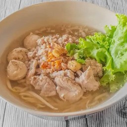 ก๋วยเตี๋ยวน้ำใส