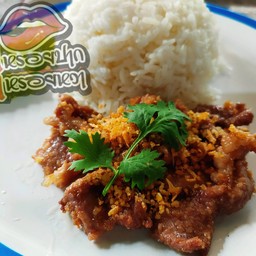 ข้าวทอดกระเทียม