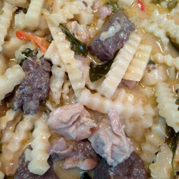 เขียวหวานไก่ยอดมะพร้าว