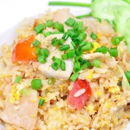 ข้าวผัดหมู