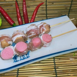ไส้กรอกนมพันสามชั้น
