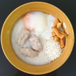 โจ็กเด็กหมูเด้ง ไข่ลวก