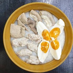 โจ็กหมู (พิเศษ) เครื่องใน ไข่เค็ม