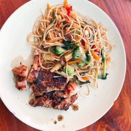 ราดหน้าสเต็ก by ทมโภชนา