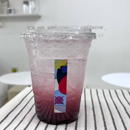 Mixberry  Soda