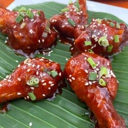 น่องไก่ซอสเกาหลี