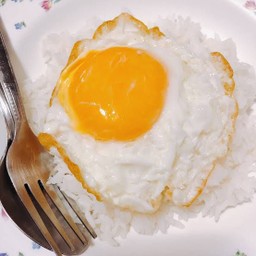 ไข่ดาวไม่สุก