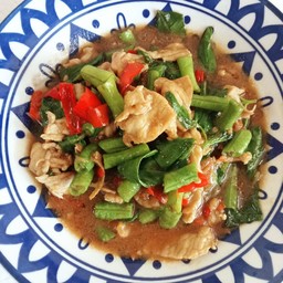 กระเพราเนื้อ(เป็นกับ)