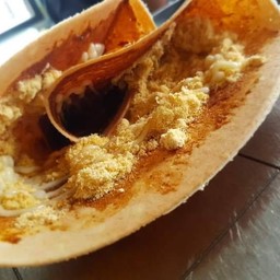 เครปริมรั้ว