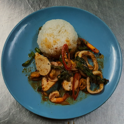 ผัดเผ็ดทะเล