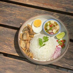 ข้าวปลาสลิดแกะ