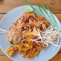 แฮร์รี่ ช็อป ถนนมนัส