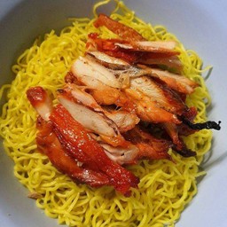 บะหมี่ไก่ย่าง