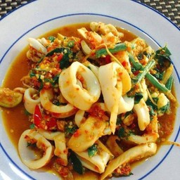 ผัดฉ่าทะเล