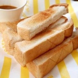 ขนมปังปิ้ง พร้อมทาน 1 แผ่น