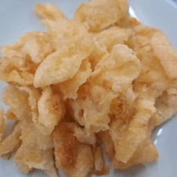 เส้นใหญ่ทอด