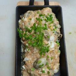 ออส่วนหอยนางรม Oyster chinese style omelette