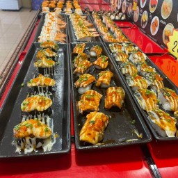 อั้มอั้มซูชิสาขาร้อยเอ็ดฝด อั้มอั้มซูชิสาขาร้อยเอ็ด