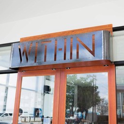 โฮจิฉะน้ำผึ้งมะนาว -เย็น