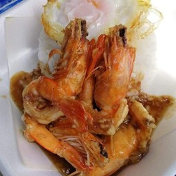 กุ้งกระเทียมราดข้าว