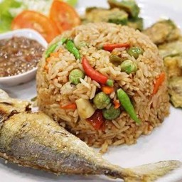 ข้าวผัดน้ำพริกปลาทู(ชาบูในสวน)
