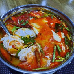 ต้มยำกุ้งแม่น้ำ Tom yum kung