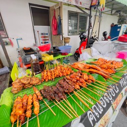 ตำแหร่งที่ตั้งน้านใหม่มีพื้นที่ในการเตรียม และประกอบอาหารสะดวกขึ้น