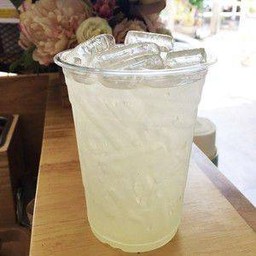 น้ำมะนาว