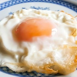 ไข่ดาว (ชิ้นละ)