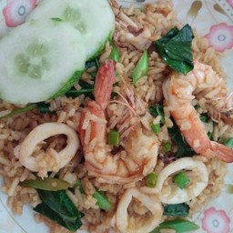 ข้าวผัดทะเล