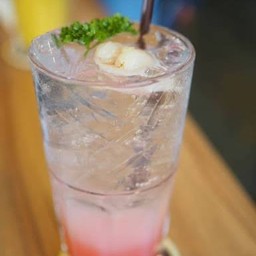 ลิ้นจี่โซดา แก้ว20oz