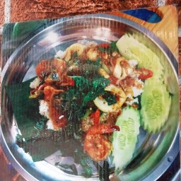 ร้านกะเพราถาดแซ่บเว่อร์ by เจ้จิ๊บ