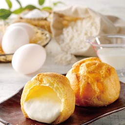 Hokkaido milk choux cream