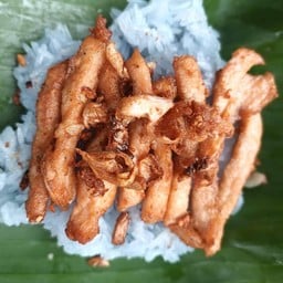 หมูทอดข้าวเหนียวอัญชัน