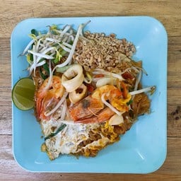 อร่อยดี จิระ