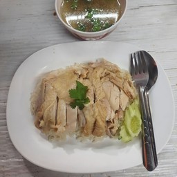 ข้าวมันไก่ต้ม