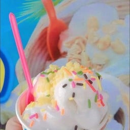 ไอติมซิ่ง กะทิสด หน้าสำนักงานเขตพื้นที่การศึกษา ไอติมซิ่งกะทิสด