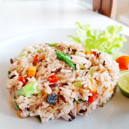 ร้านอาหารเจ เลิฟวิ่ง ฮัท ( LOVING HUT ) สาขา พระพุทธบาท 2012