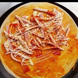 เครปไส้กรอก แฮม พิซซ่า