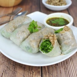 ก๋วยเตี๋ยวลุยสวนหมูสับ