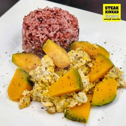 ข้าวฟักทองผัดไข่ สุตรคลีน 300 kcal