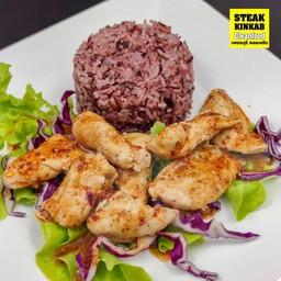 ขายดีข้าวยำสเต็กไก่แซ่บ สูตรคลีน 390 kcal
